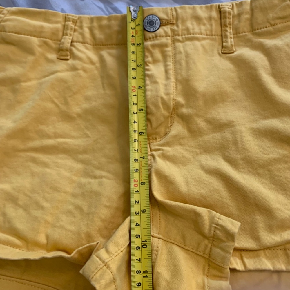 Yellow shorts - Picture 7 of 10